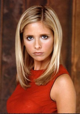 Buffy l'ammazzavampiri una serie cult di fantascienza e azione con Sarah Michelle Gellar