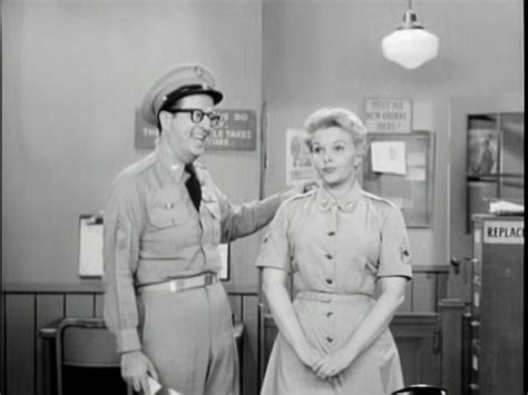  The Phil Silvers Show - Un turbine di risate e caos negli anni '50!